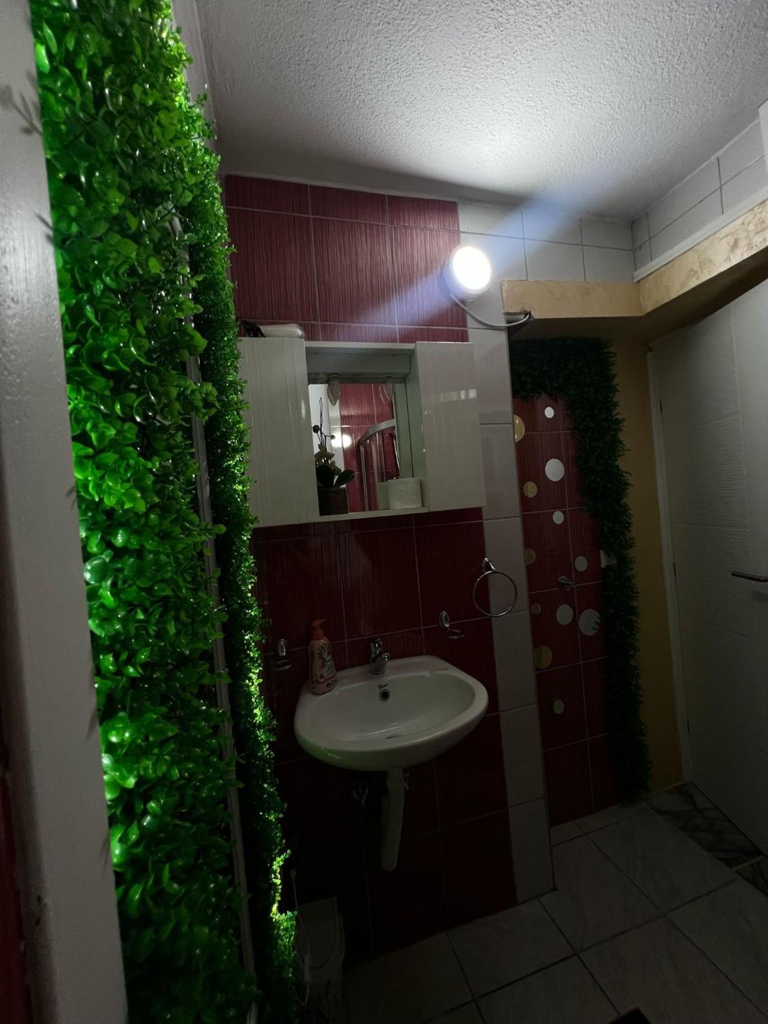 מוסטר Rooms Vedran מראה חיצוני תמונה