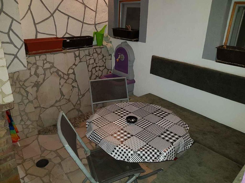 מוסטר Rooms Vedran מראה חיצוני תמונה